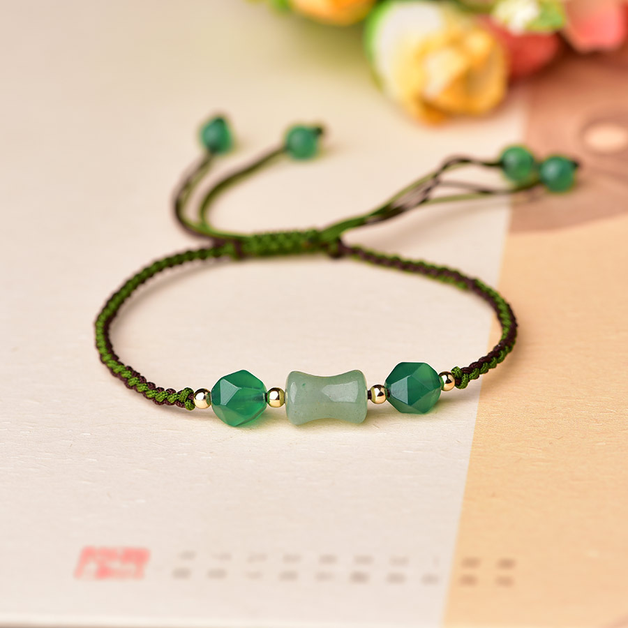 Green Natural Jade Beads Brace - Vintage Fashion And Design recension och pris