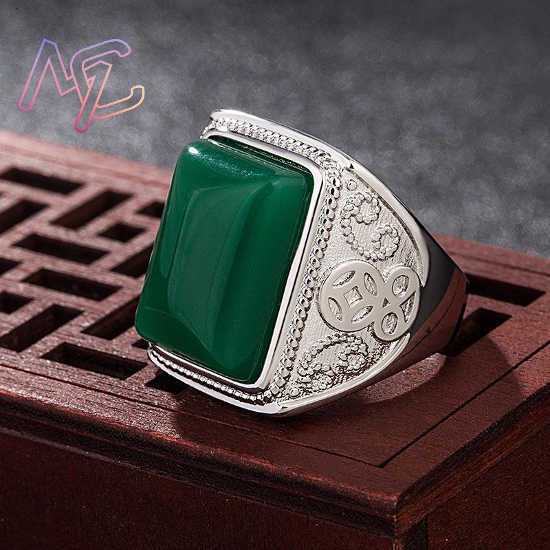Green Natural Jade Rings Real  - Vintage Fashion And Design recension och pris