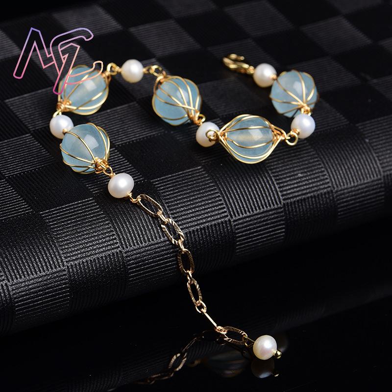 Blue Natural Jade Bead Earring - Vintage Fashion And Design recension och pris