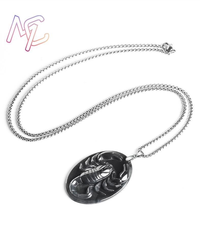 Myanmar Jadeite Scorpion Penda - Vintage Fashion And Design recension och pris