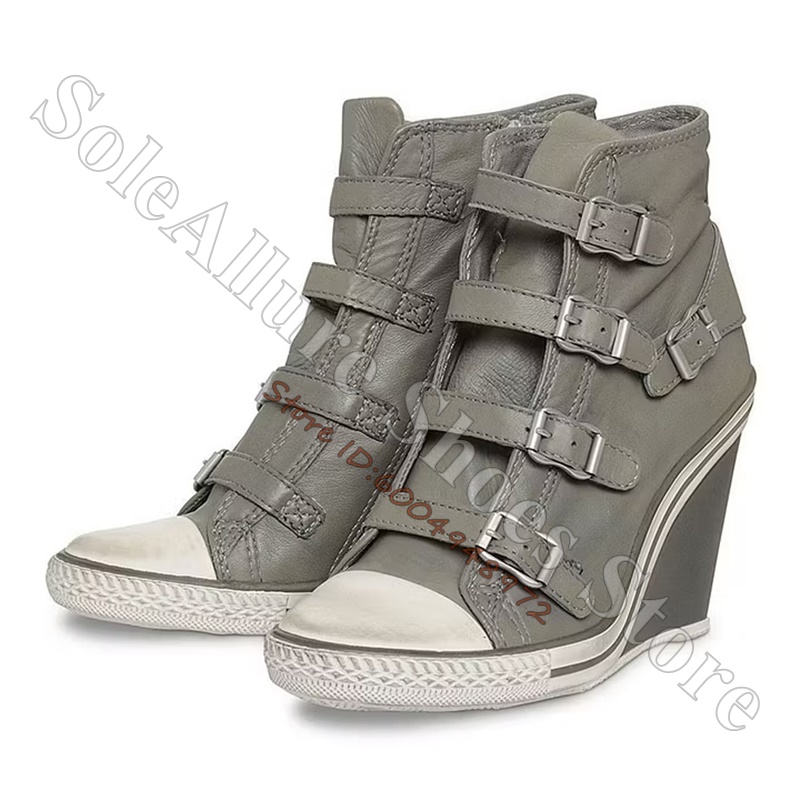 Grey Multi Buckle High Top Wed - Vintage Fashion Boots recension och pris